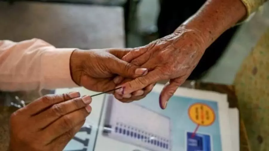 J-K polls: With 2.59 lakh voters, Bandipora to vote in final phase on Oct 1 J-K polls: With 2.59 lakh voters, Bandipora to vote in final phase on Oct 1