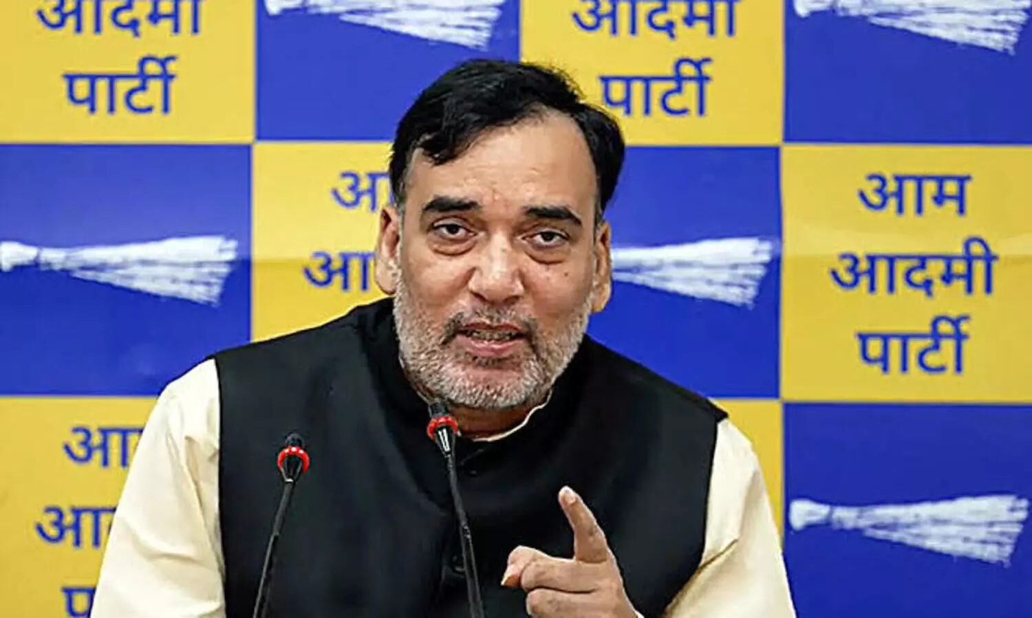 Delhi govt launches anti-dust campaign to tackle pollution, sets 14 point construction guidelines