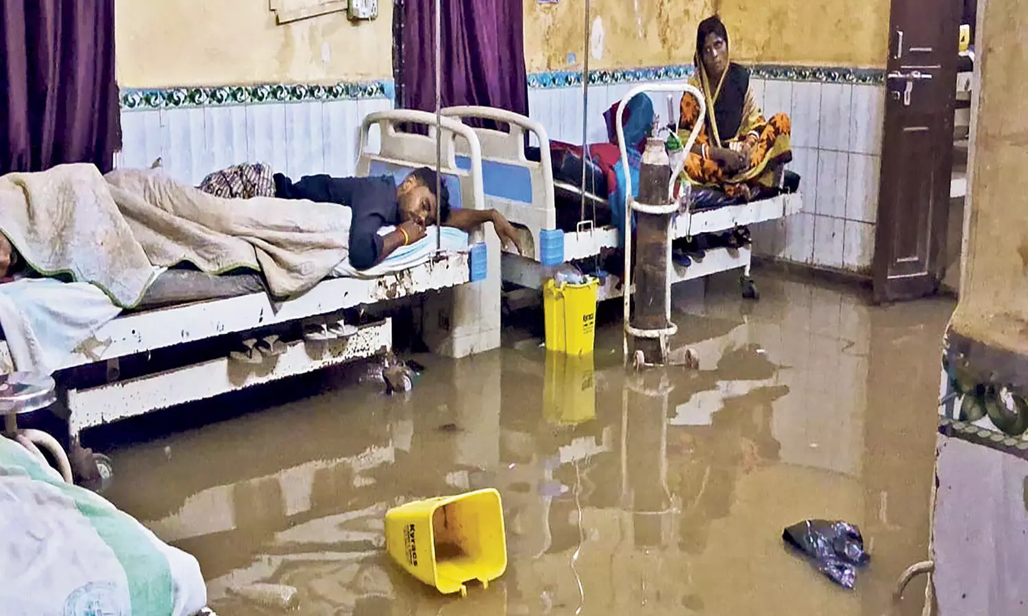 Flood alert in Bihar after release of water from barrages, lakhs affected in 13 districts