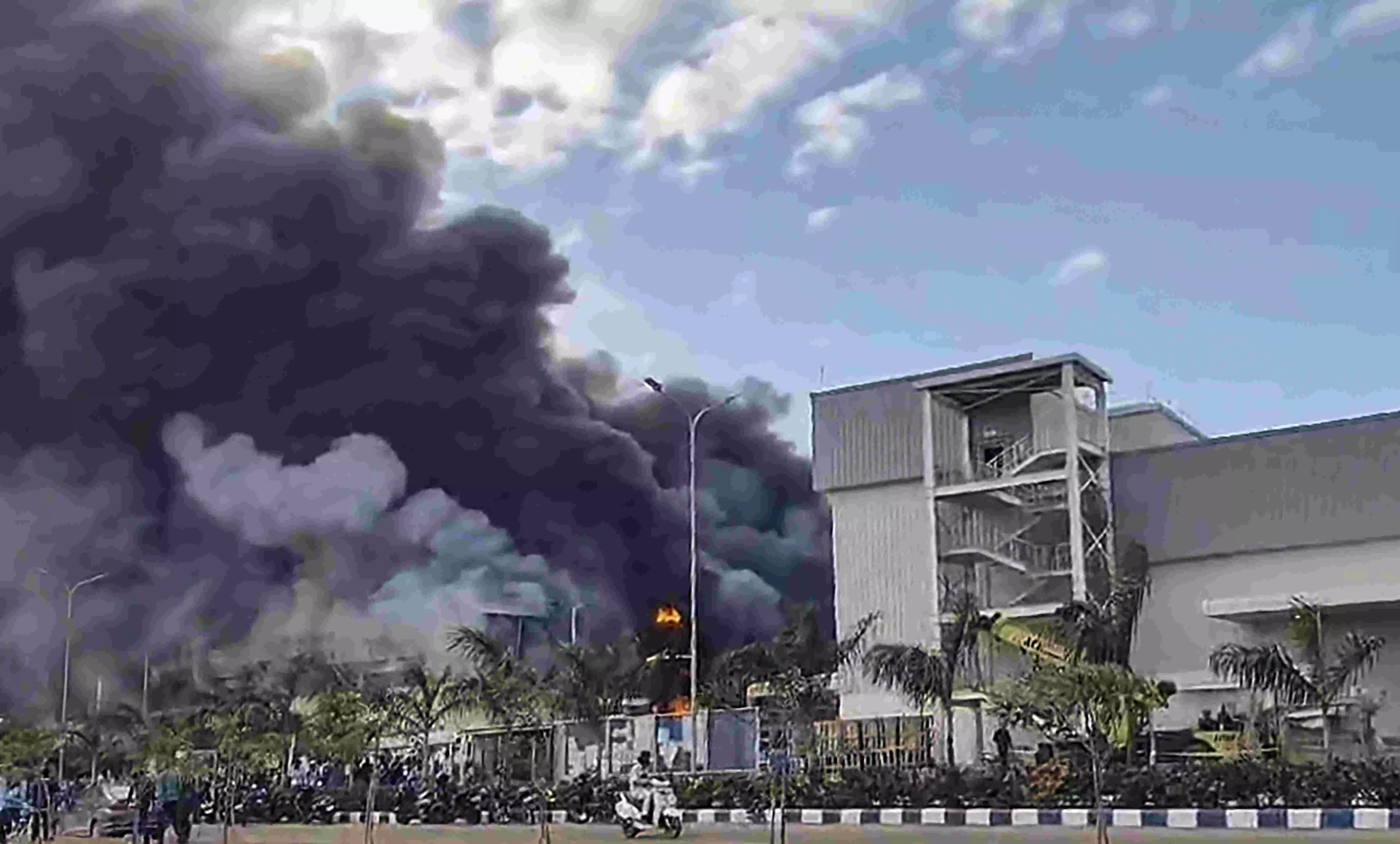 Fire breaks out at Tata Electronics factory in Tamil Nadu Fire breaks out at Tata Electronics factory in Tamil Nadu