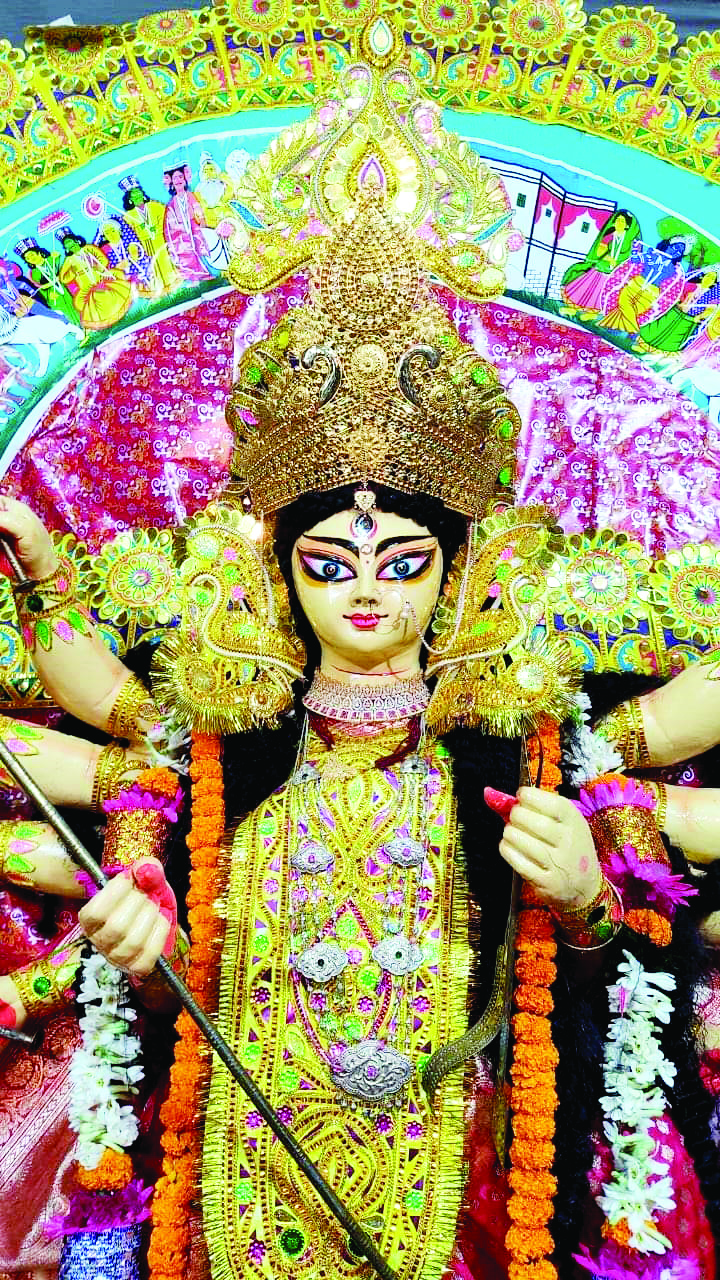 Debsarkar family’s 280-yr-old Puja in Falta: A timeless tradition rooted in heritage and nationalist legacy Debsarkar family’s 280-yr-old Puja in Falta: A timeless tradition rooted in heritage and nationalist legacy