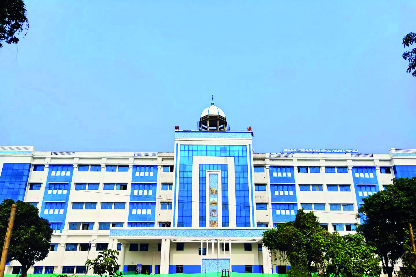 Temporary security staff at MJN Med College protest over unpaid salaries