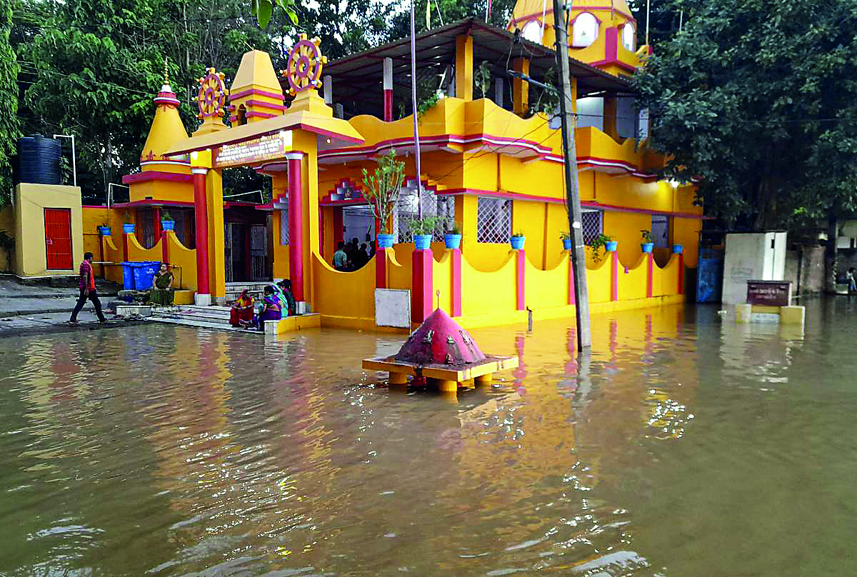 Bihar floods: Situation comes to a head as several embankments breached Bihar floods: Situation comes to a head as several embankments breached