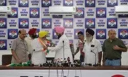 Another setback to AAP as its Nilokheri candidate joins Congress ahead of Haryana polls Another setback to AAP as its Nilokheri candidate joins Congress ahead of Haryana polls