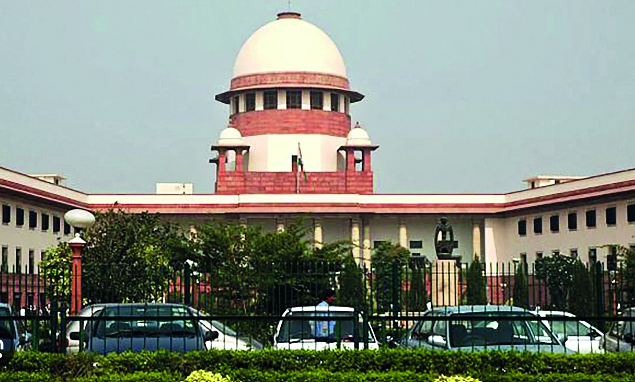 ‘Democracy will be in danger’: SC raps Delhi L-G over MCD standing committee election