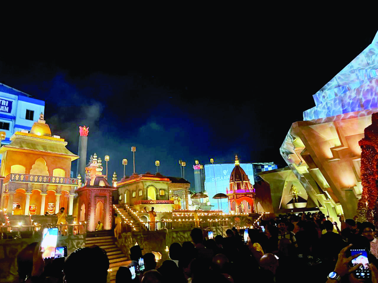 From river pollution to empowerment of women, pujas to woo pandal hoppers