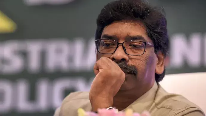 Eye on polls, Jharkhand CM Hemant Soren meets Kharge, Rahul