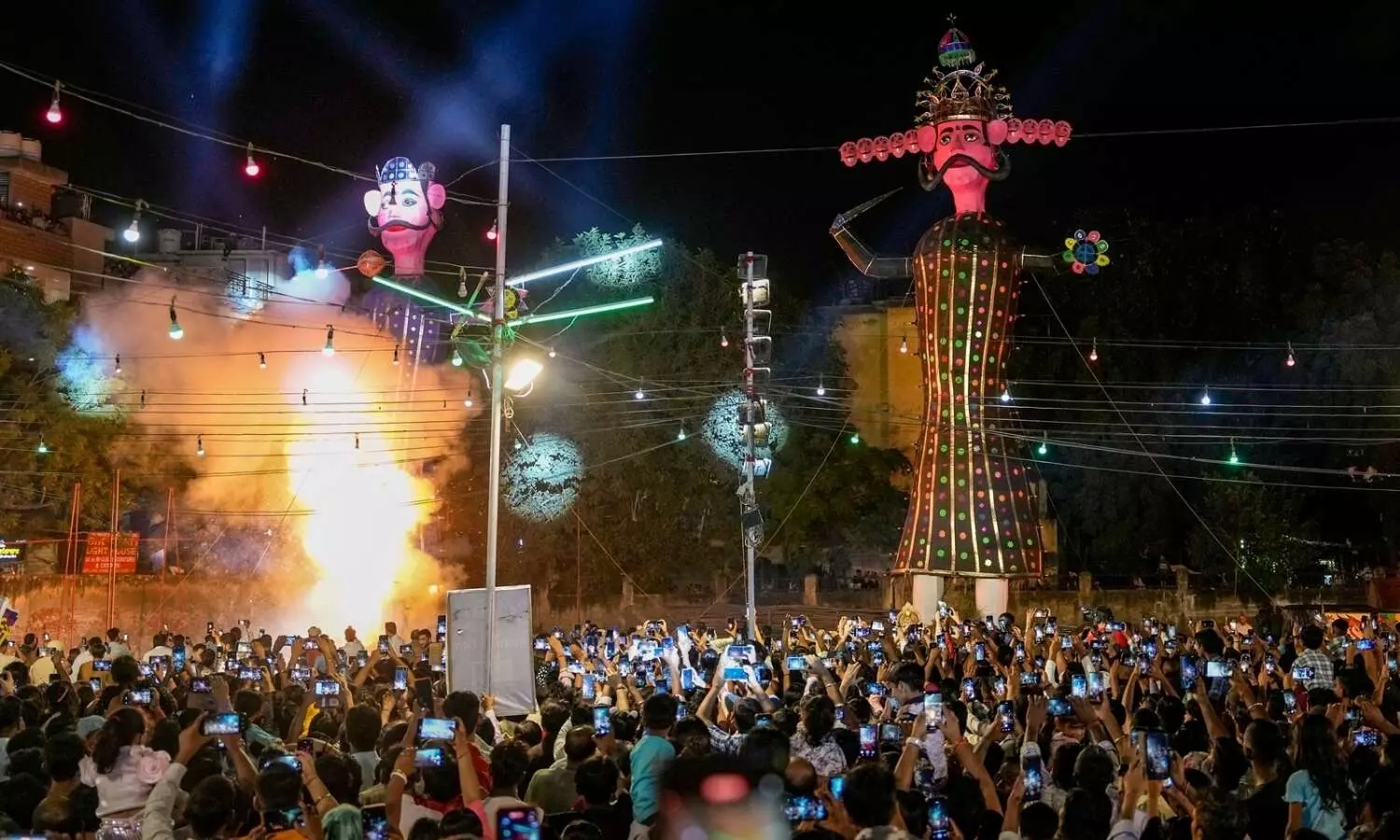 India celebrates Dussehra to mark victory of good over evil