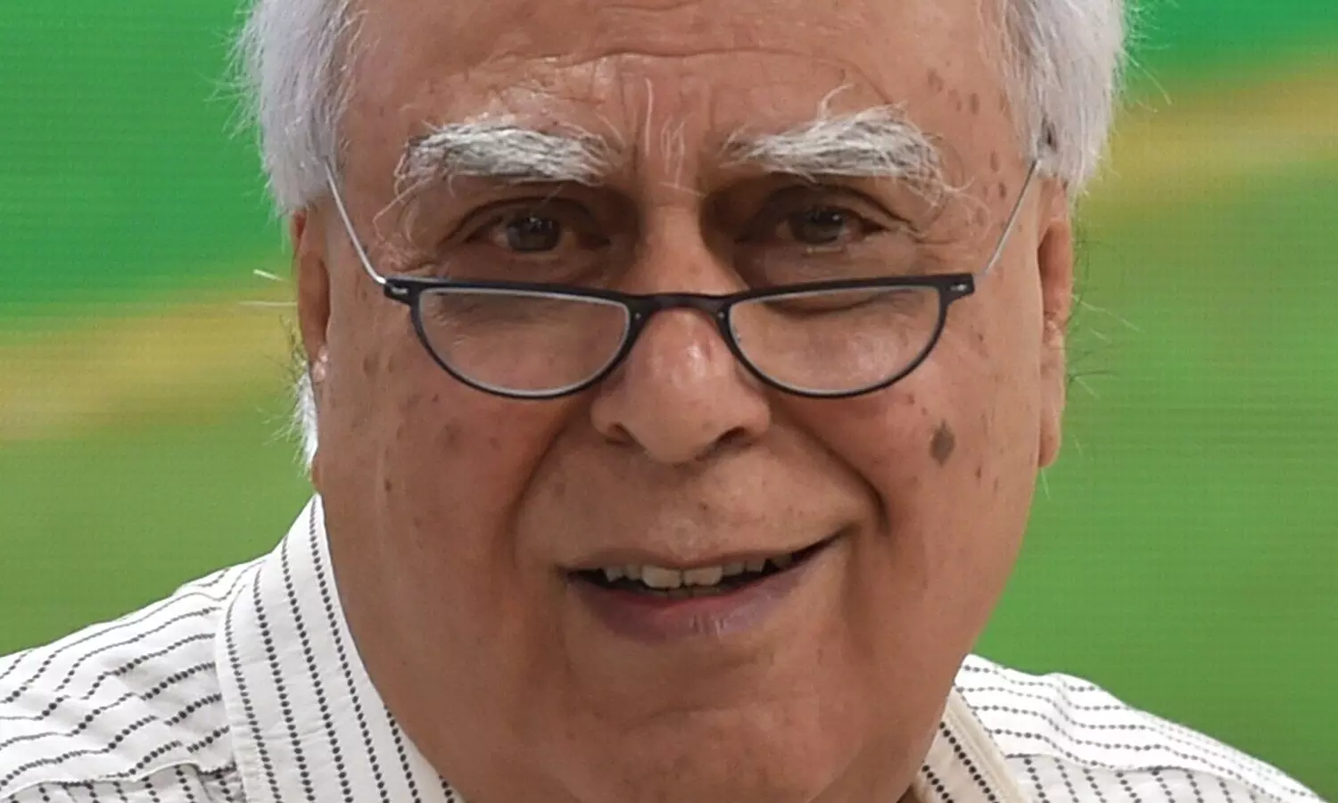 Complete disconnect between Bhagwats remarks and what govt does: Sibal