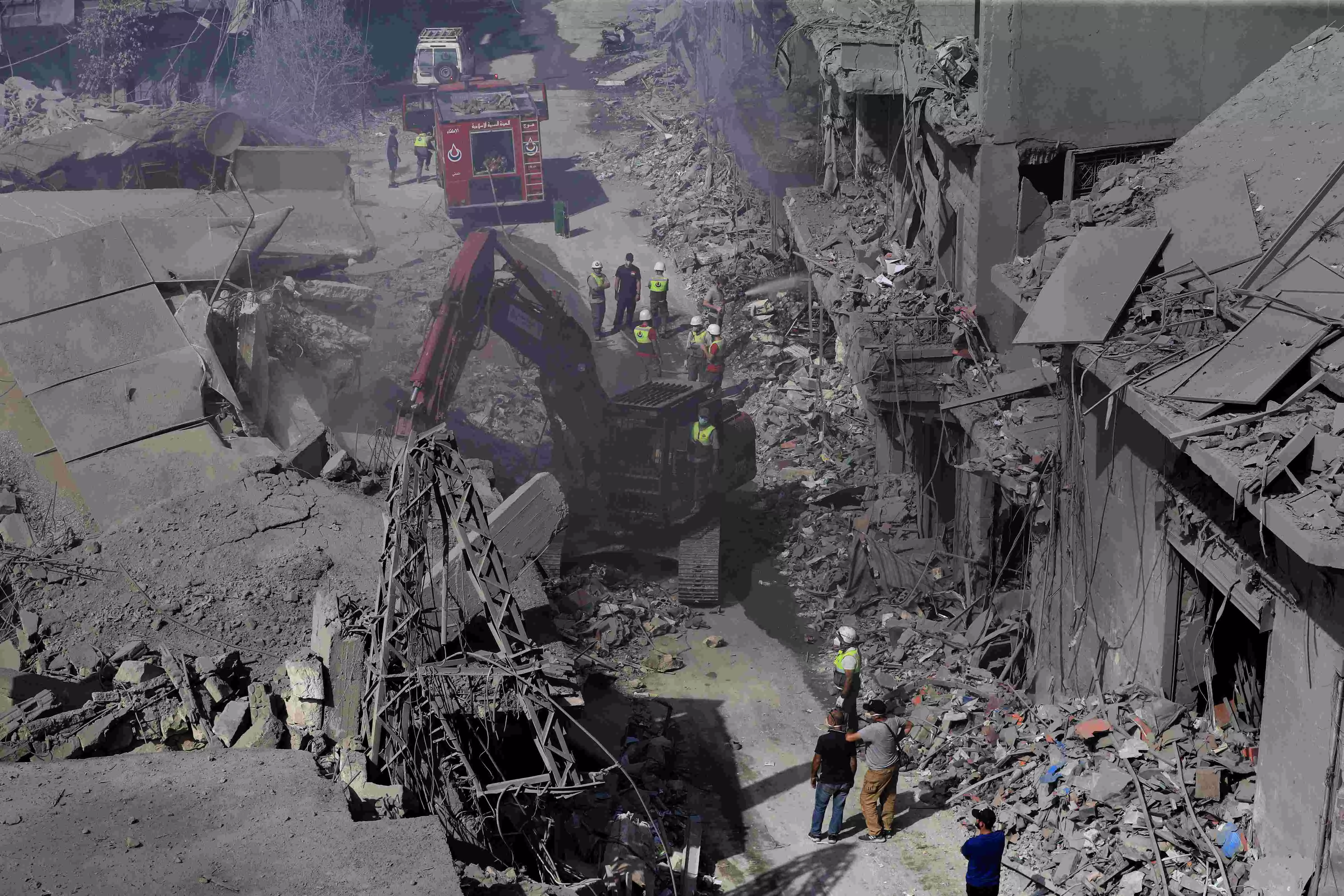 Israel says 4 soldiers killed by Hezbollah drone attack while Israeli strike in Gaza leaves 20 dead Israel says 4 soldiers killed by Hezbollah drone attack while Israeli strike in Gaza leaves 20 dead