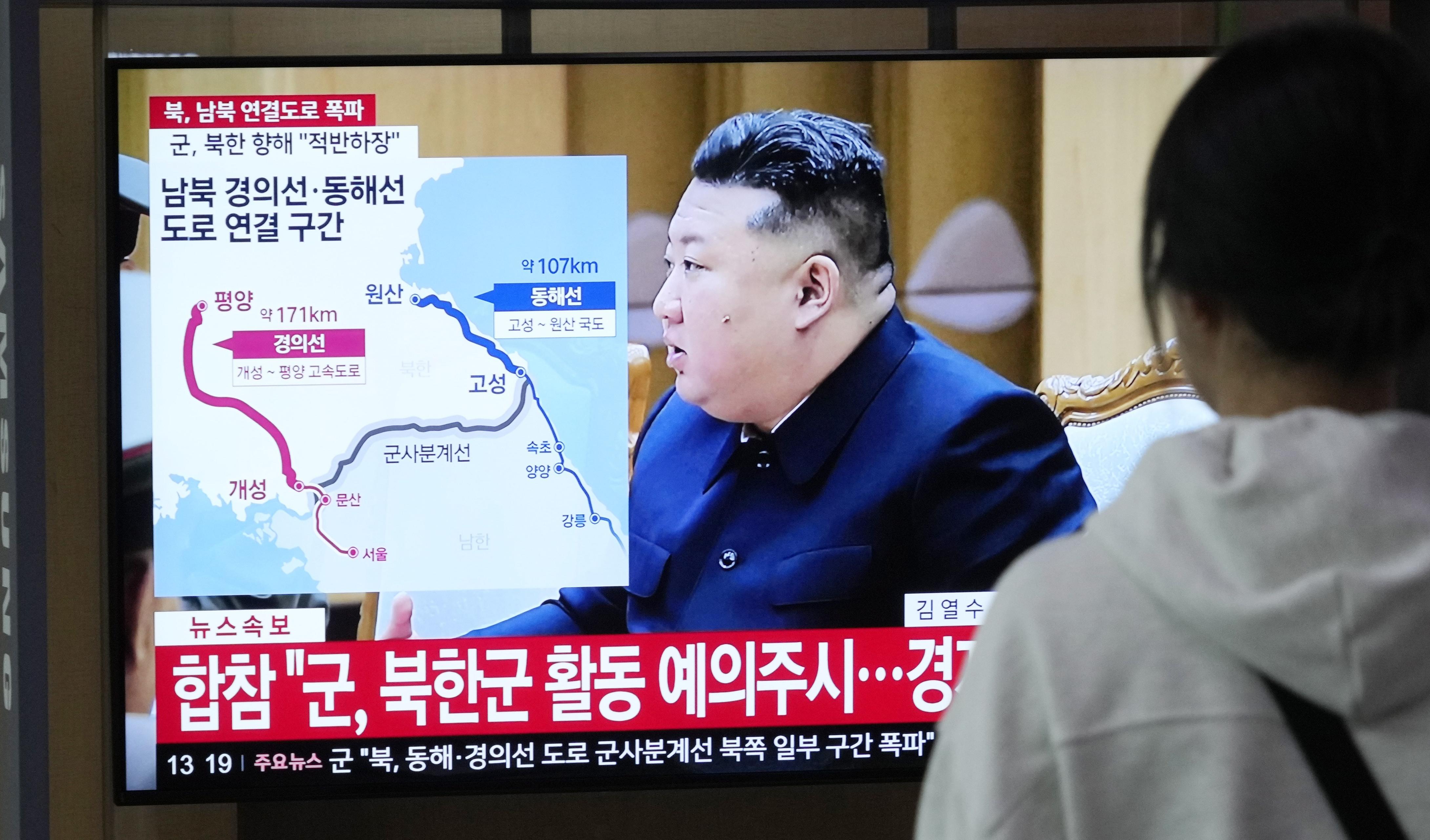 North Korea blows up parts of inter-Korean roads in symbolic display of anger North Korea blows up parts of inter-Korean roads in symbolic display of anger