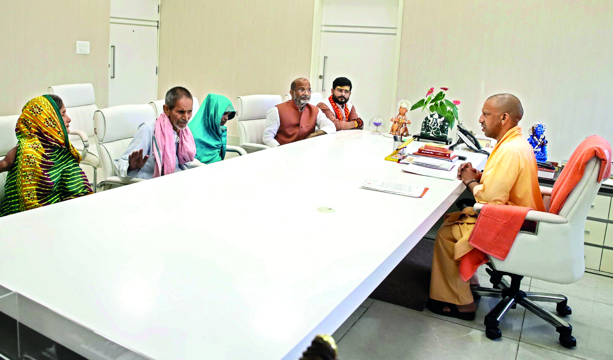 Dozens held in Bahraich unrest; CM Yogi meets victim’s family Dozens held in Bahraich unrest; CM Yogi meets victim’s family