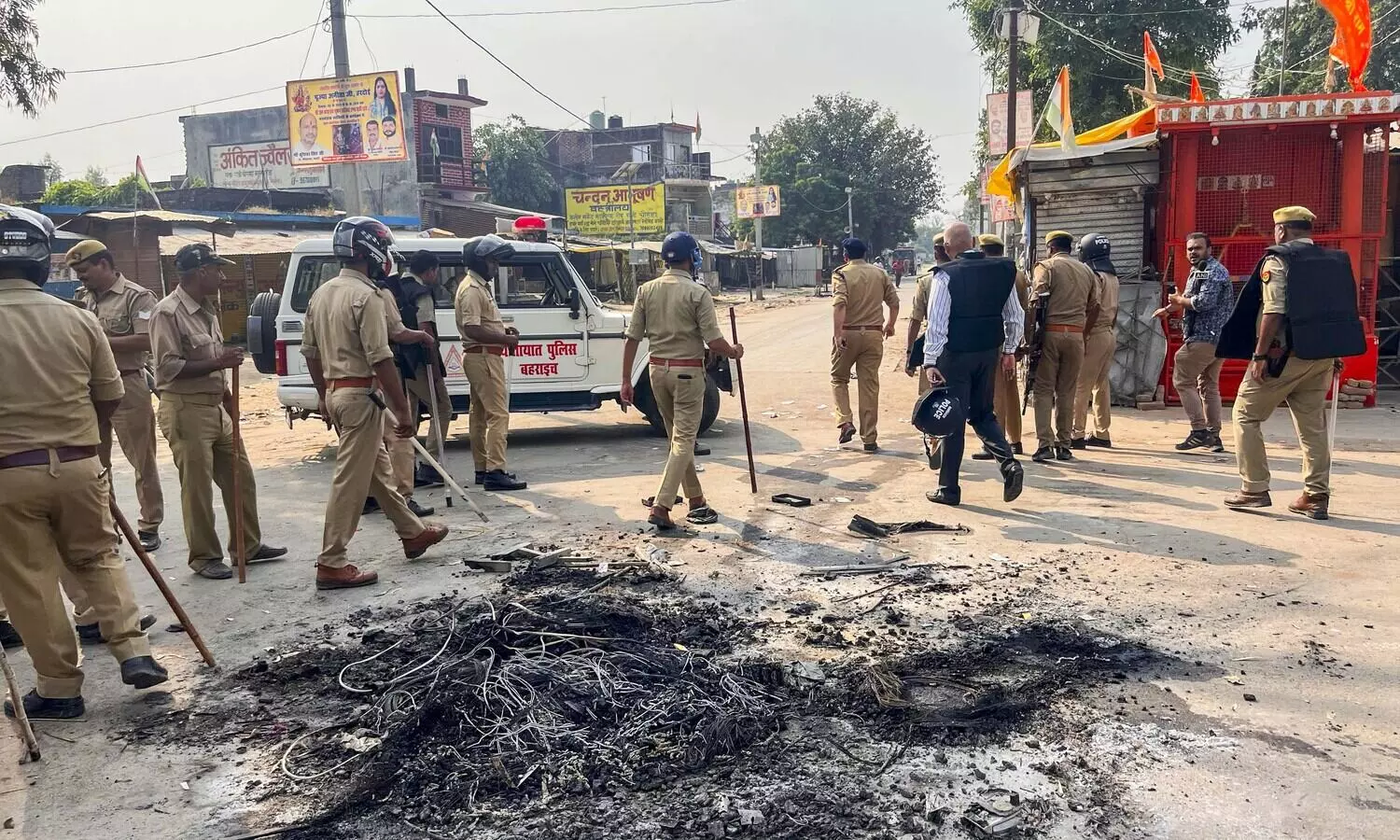 Internet services restored in Bahraich after 4 days, police warn against rumours