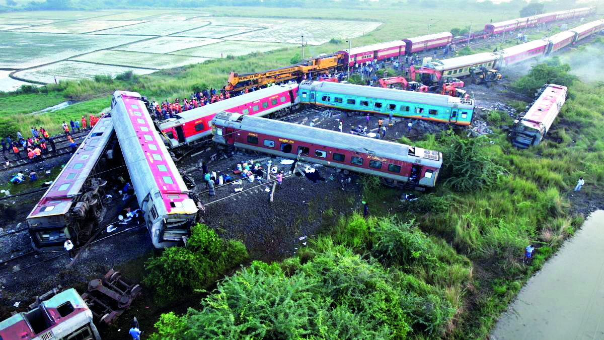 TN train crash: Joint probe rules out sabotage, takes intersection into account TN train crash: Joint probe rules out sabotage, takes intersection into account