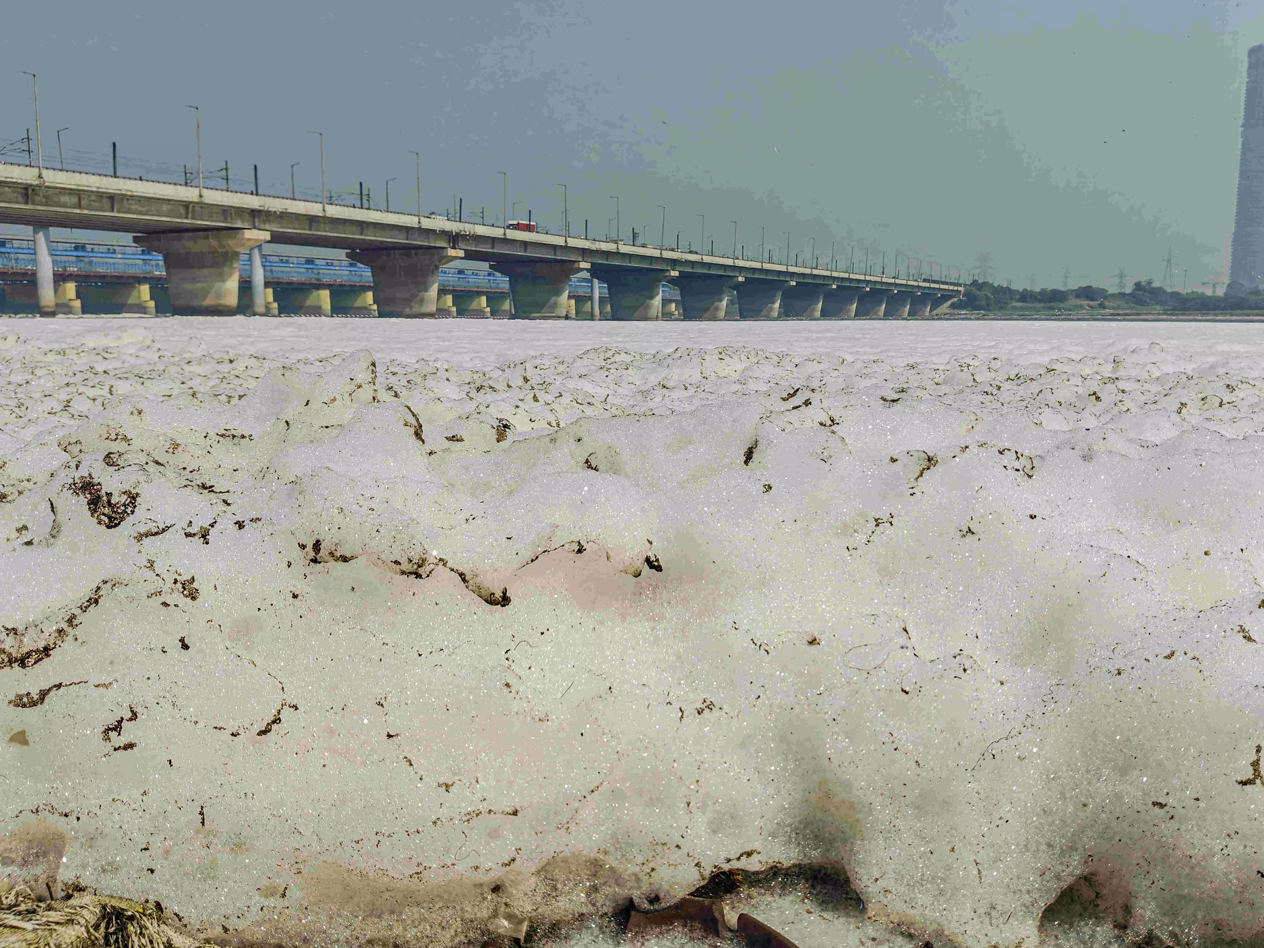 Froth covers Delhis Yamuna river ahead of festive season posing health hazard