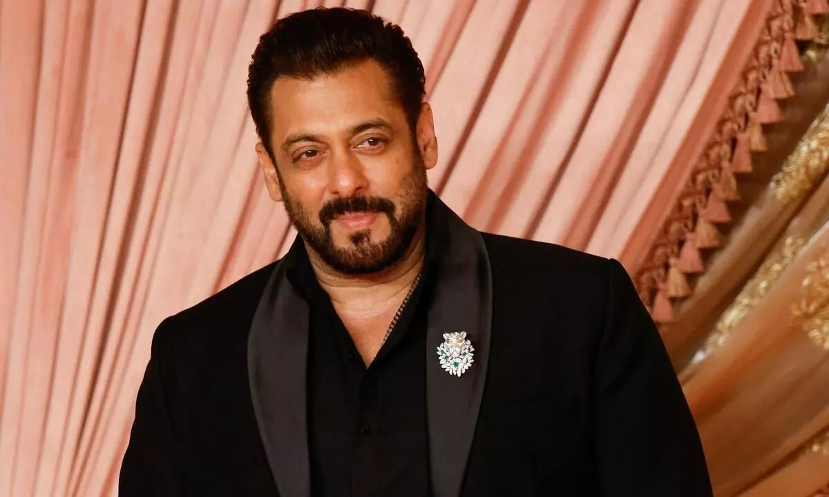 Salman Khan alludes to recent events on ‘Bigg Boss 18’ Salman Khan alludes to recent events on ‘Bigg Boss 18’