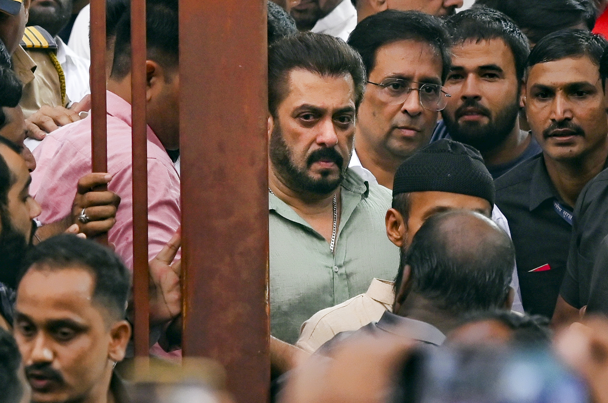 Mumbai Police receives apology from same number that sent ₹5 crore threat to Salman Khan