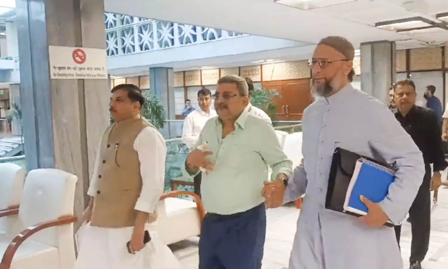 TMC MP Kalyan Banerjee suspended for one day after a heated exchange in Waqf bill meeting