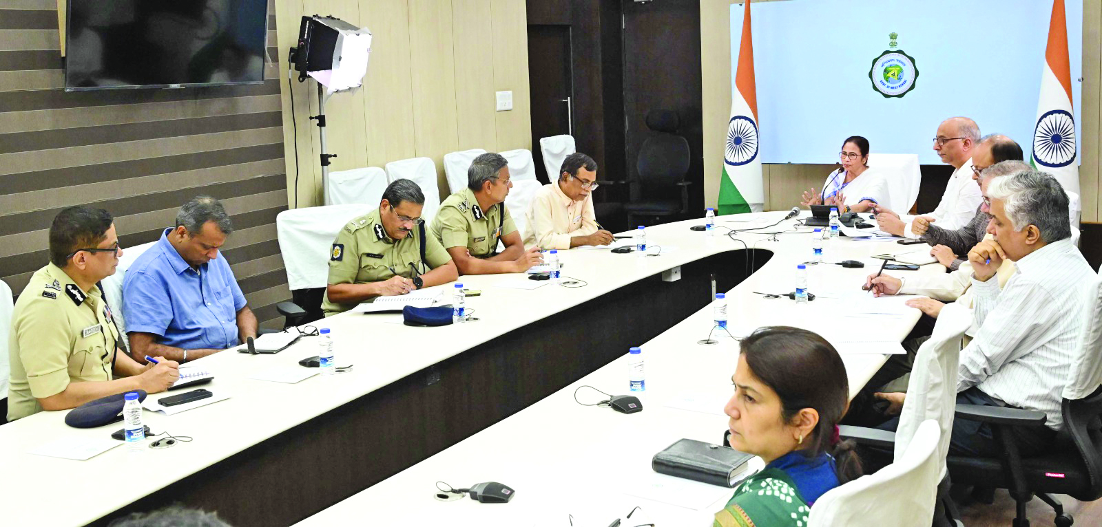 Ensure relief reaches all affected by ‘Dana’: Mamata tells officials Ensure relief reaches all affected by ‘Dana’: Mamata tells officials