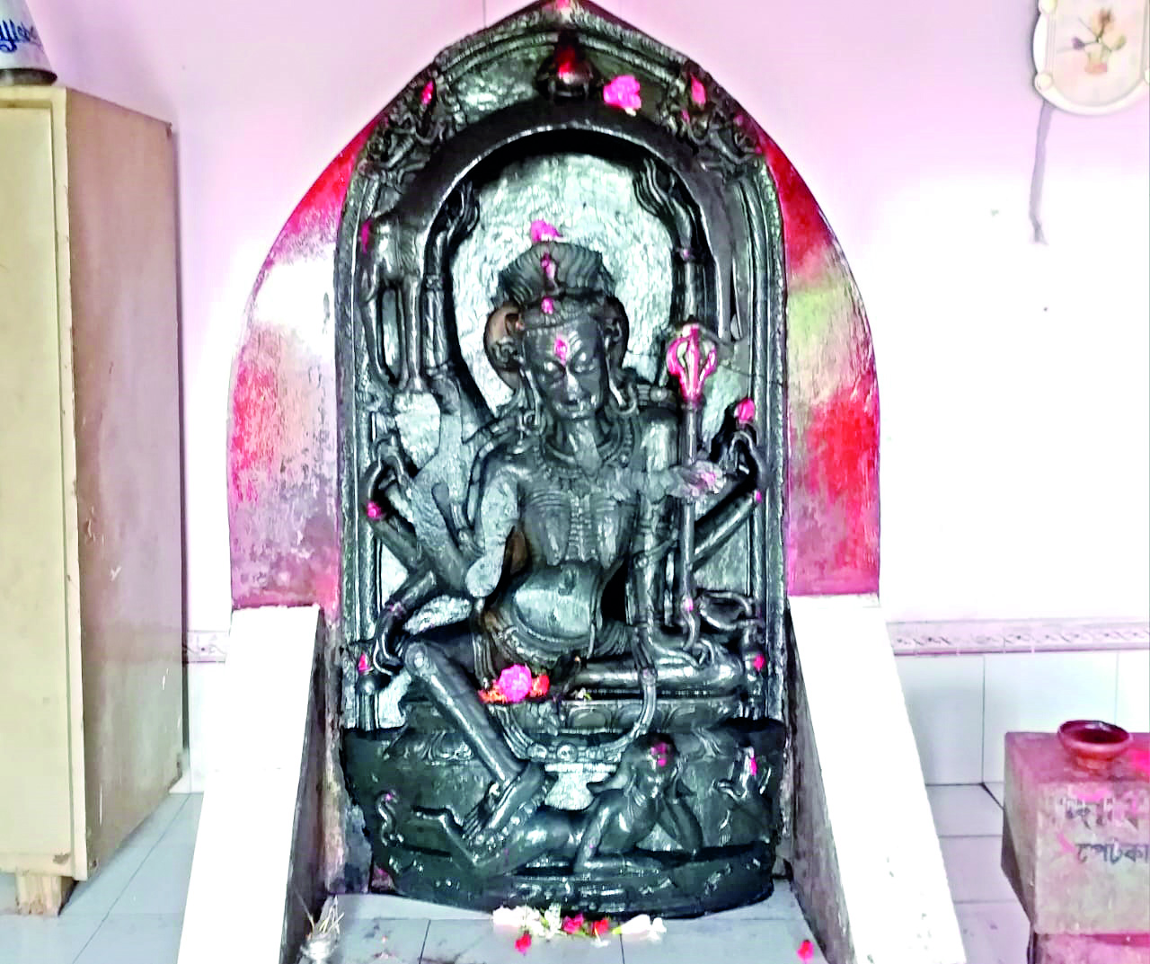 Worshipped for generations, mystery still shrouds deity’s idol Worshipped for generations, mystery still shrouds deity’s idol