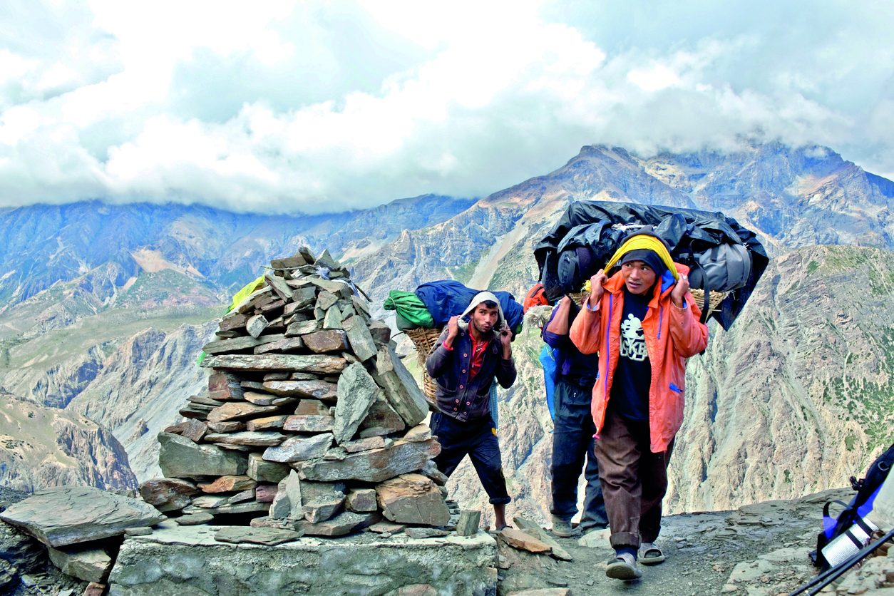 Record-setting teen climber says Sherpas should lead climbs