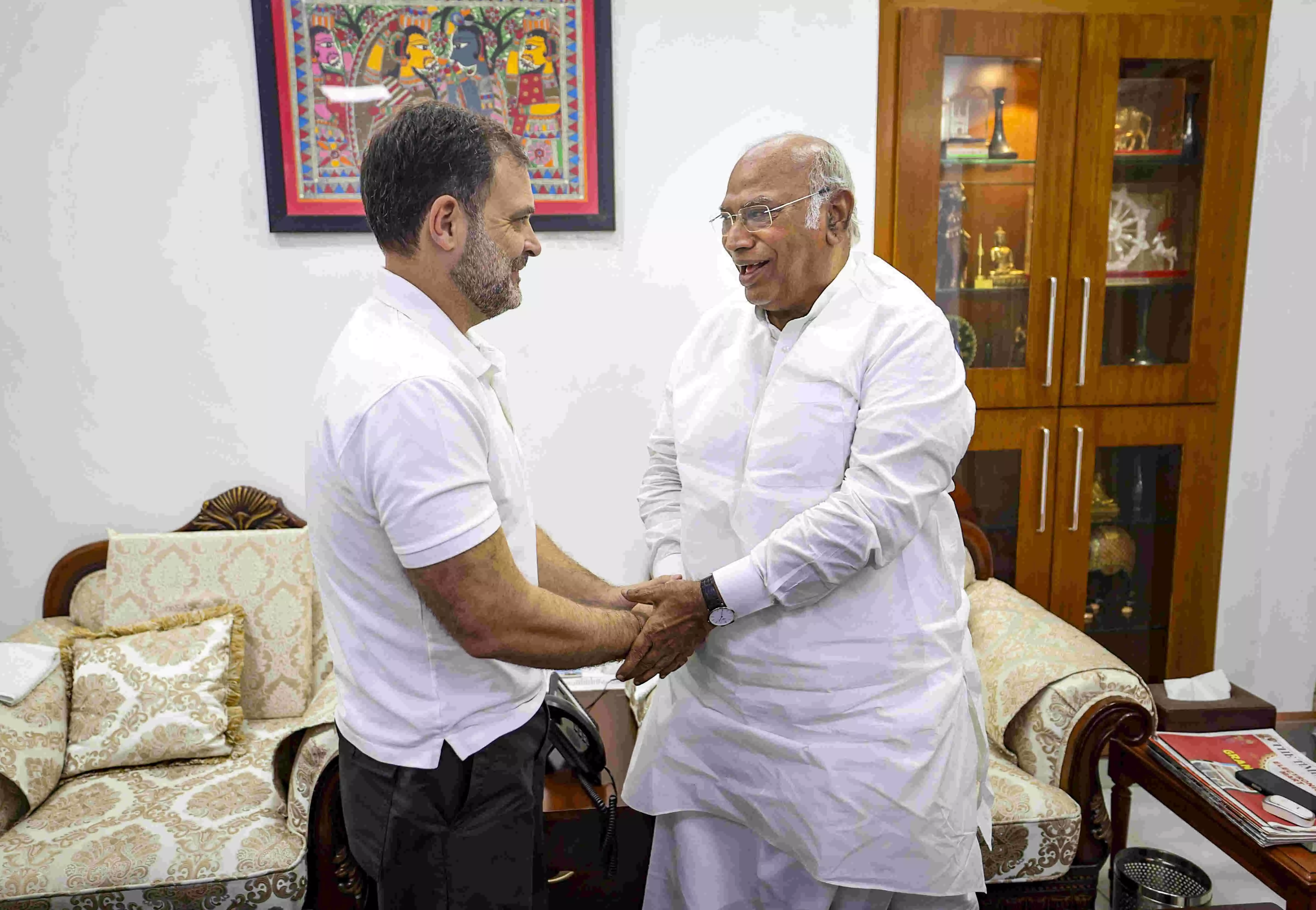 Cong leaders congratulate Kharge on completing 2 yrs as party chief