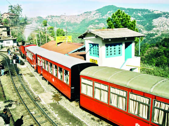 Himachal Pradesh's Green Revolution: Transforming the Kalka-Shimla Railway with Green Hydrogen