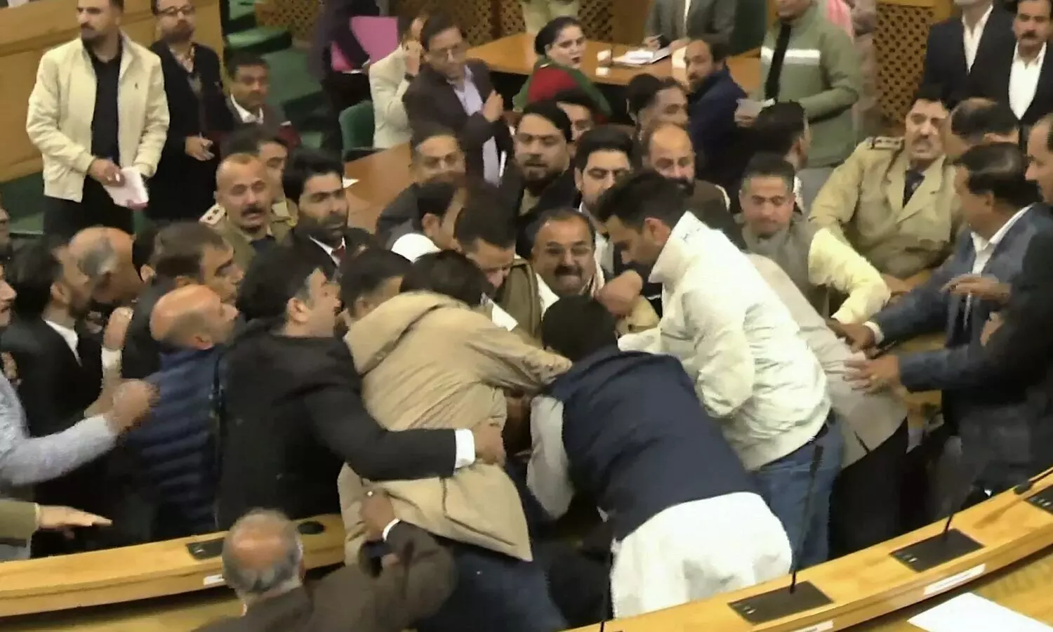 Ruckus in J-K Assembly over special status resolution, House adjourned for day