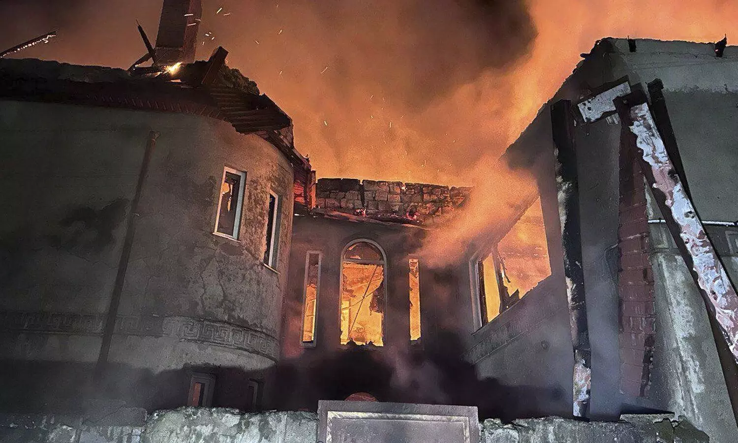 Russia blasts Ukraine with more aerial attacks as part of intensified campaign
