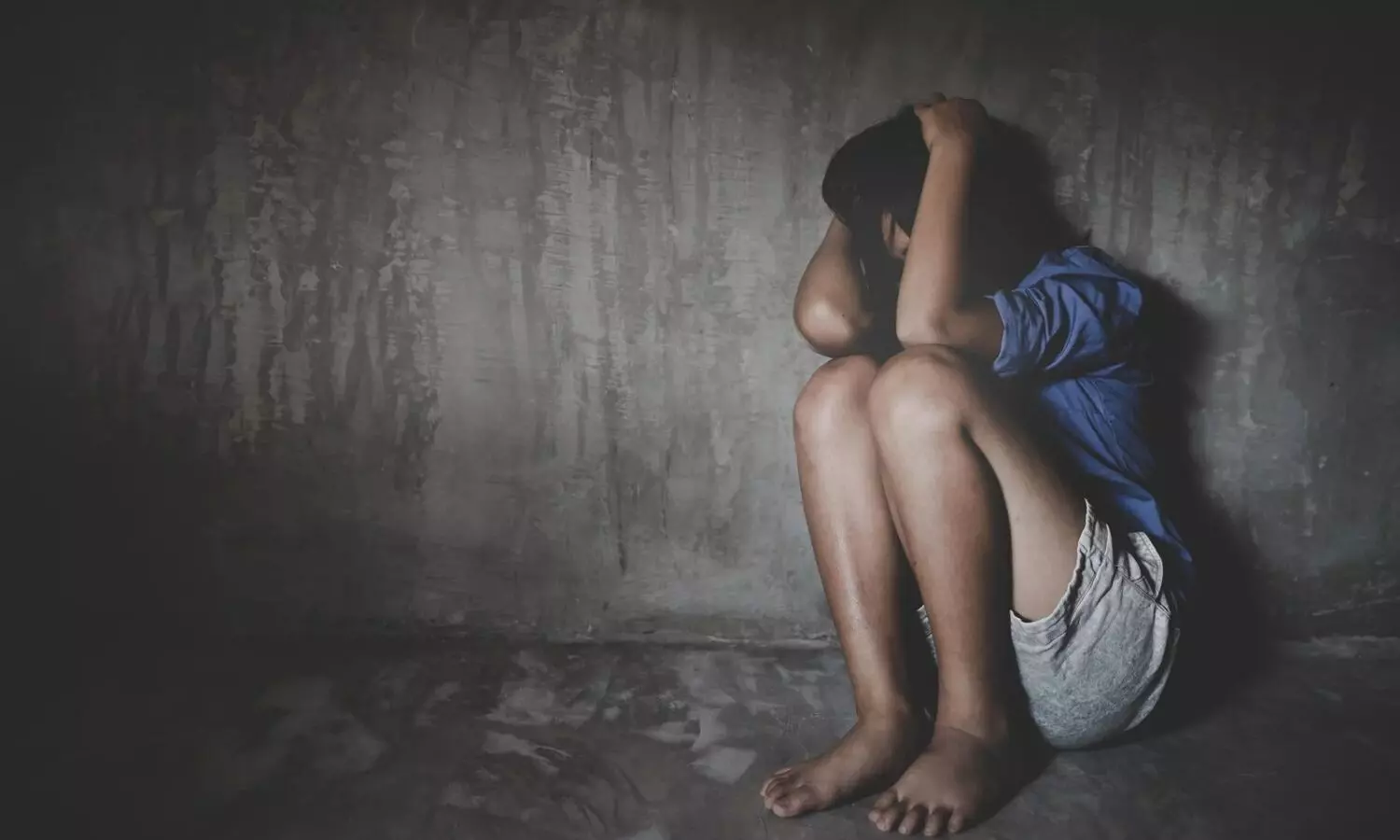 11-year-old house help rescued after 2 years, Noida couple booked for torture