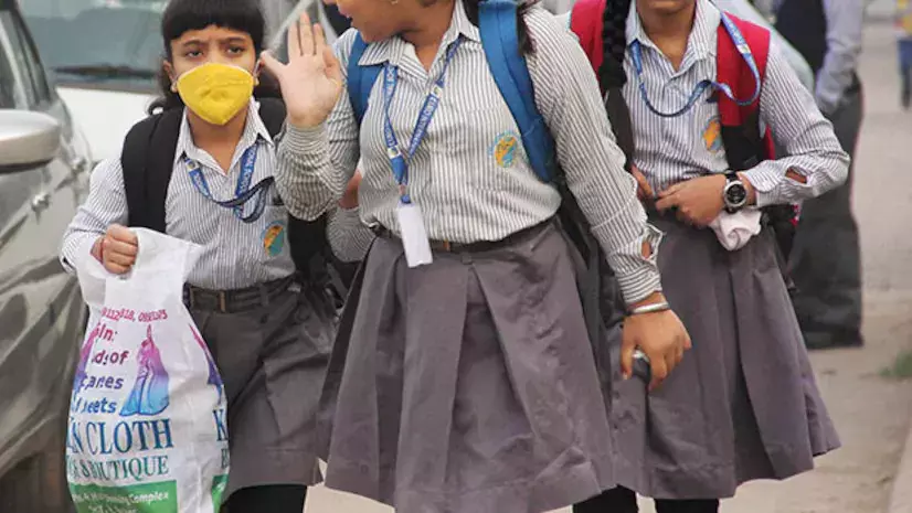 Delhi schools mandate face masks, restrict outdoor activities for students attending classes offline Delhi schools mandate face masks, restrict outdoor activities for students attending classes offline