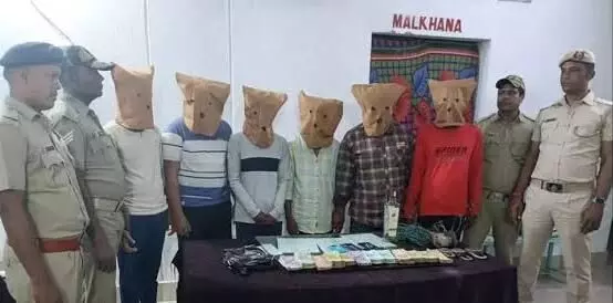 Temple heist: Six arrested in theft of Tara Tarinis silver ornaments worth 10 lakh Temple heist: Six arrested in theft of Tara Tarinis silver ornaments worth 10 lakh