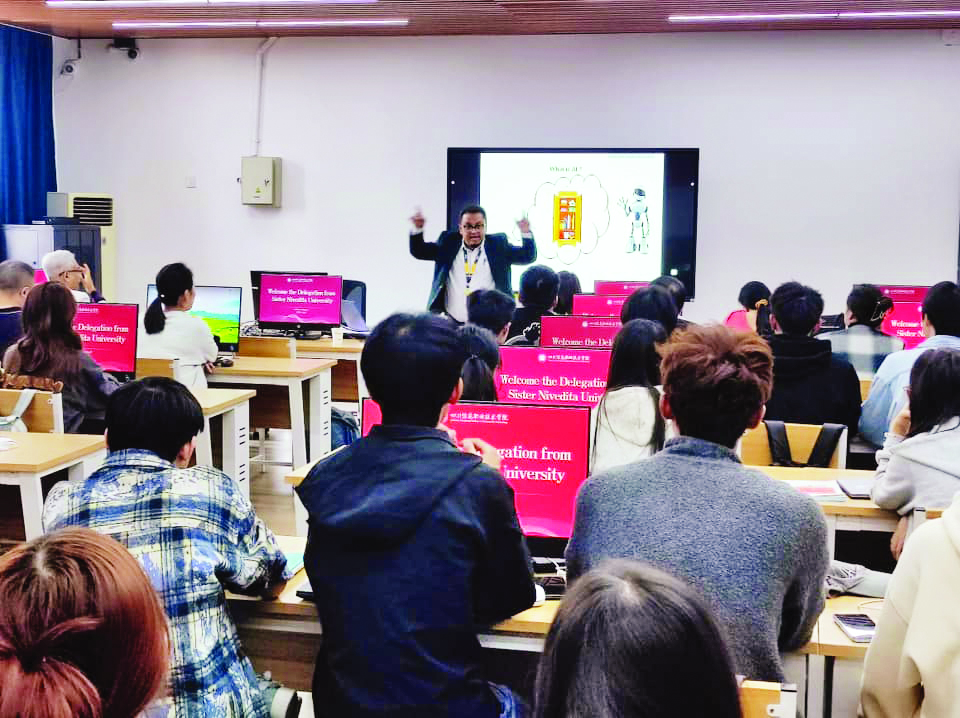 ‘India needs 2,500 varsities to accommodate 50% students’ ‘India needs 2,500 varsities to accommodate 50% students’