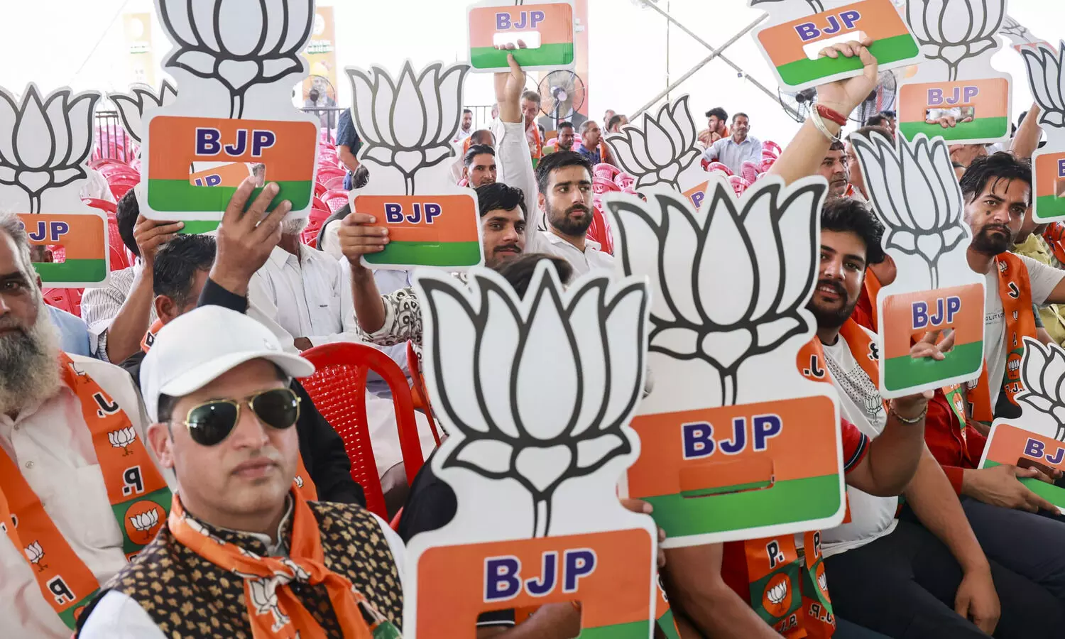 Maharashtra assembly polls: BJP tops tally with 132 seats