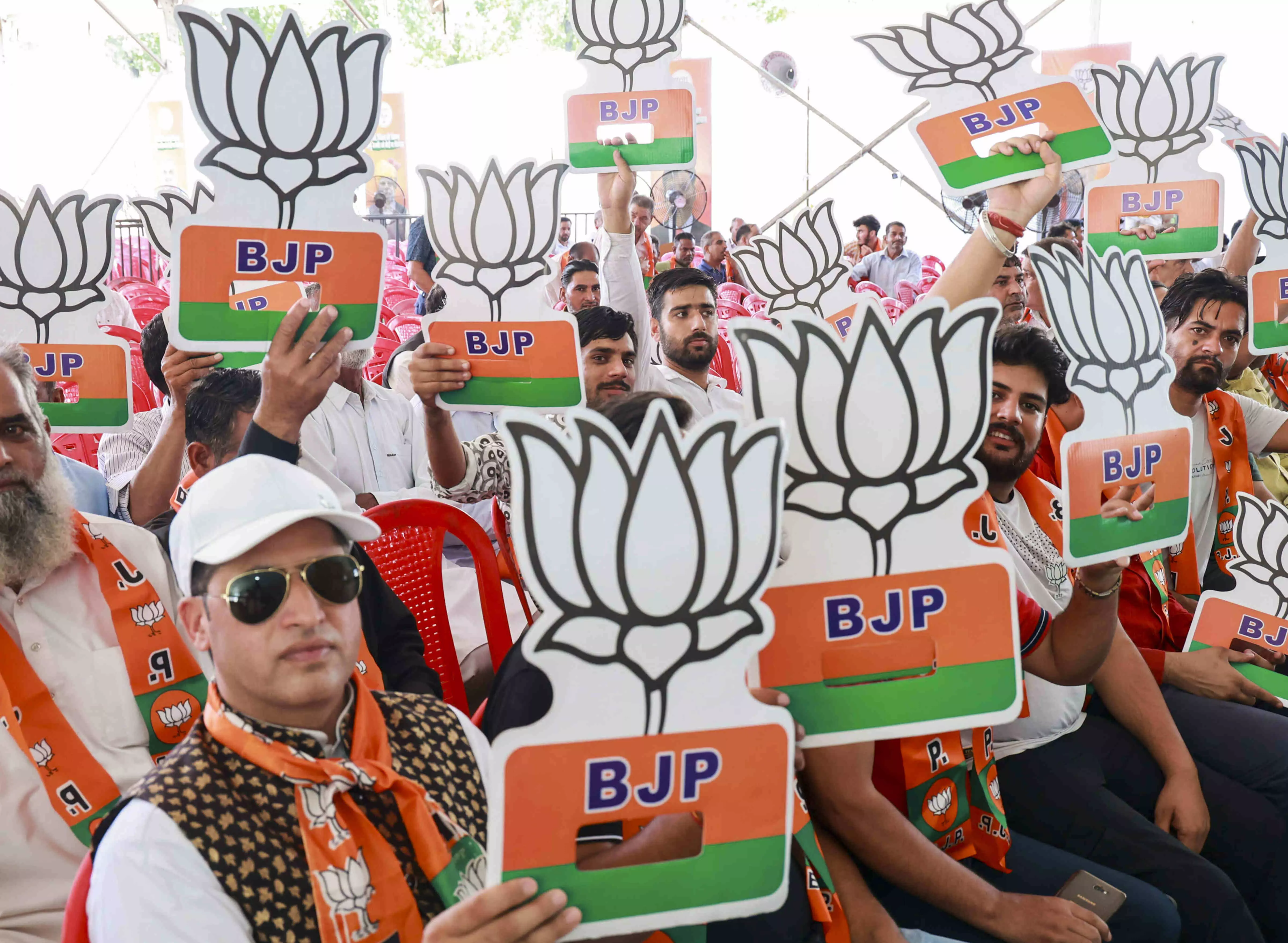 Maharashtra assembly polls: BJP tops tally with 132 seats