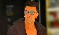 Important to dabble in different genres: Ranbir Kapoor Important to dabble in different genres: Ranbir Kapoor