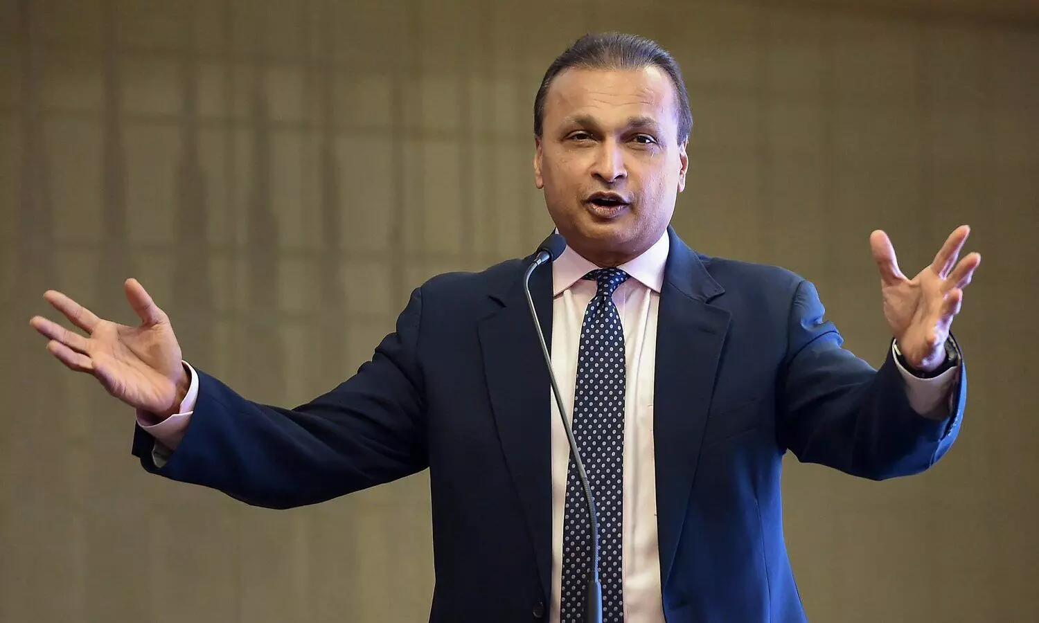 Delhi HC stays SECIs 3-year ban on Reliance Power over fake bank guarantee Delhi HC stays SECIs 3-year ban on Reliance Power over fake bank guarantee