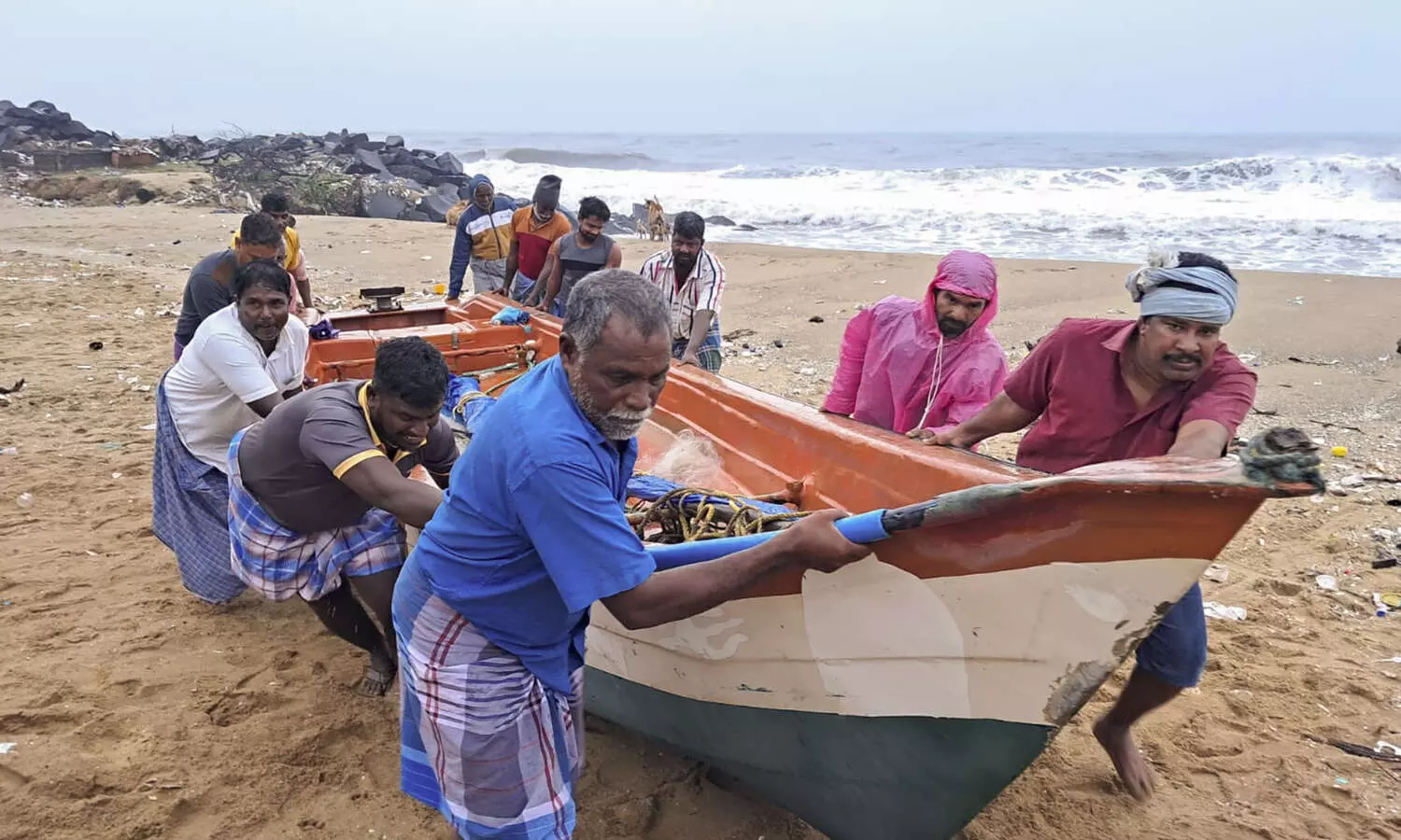 Rains continue in Tamil Nadu, standing crops hit in Cauvery delta areas