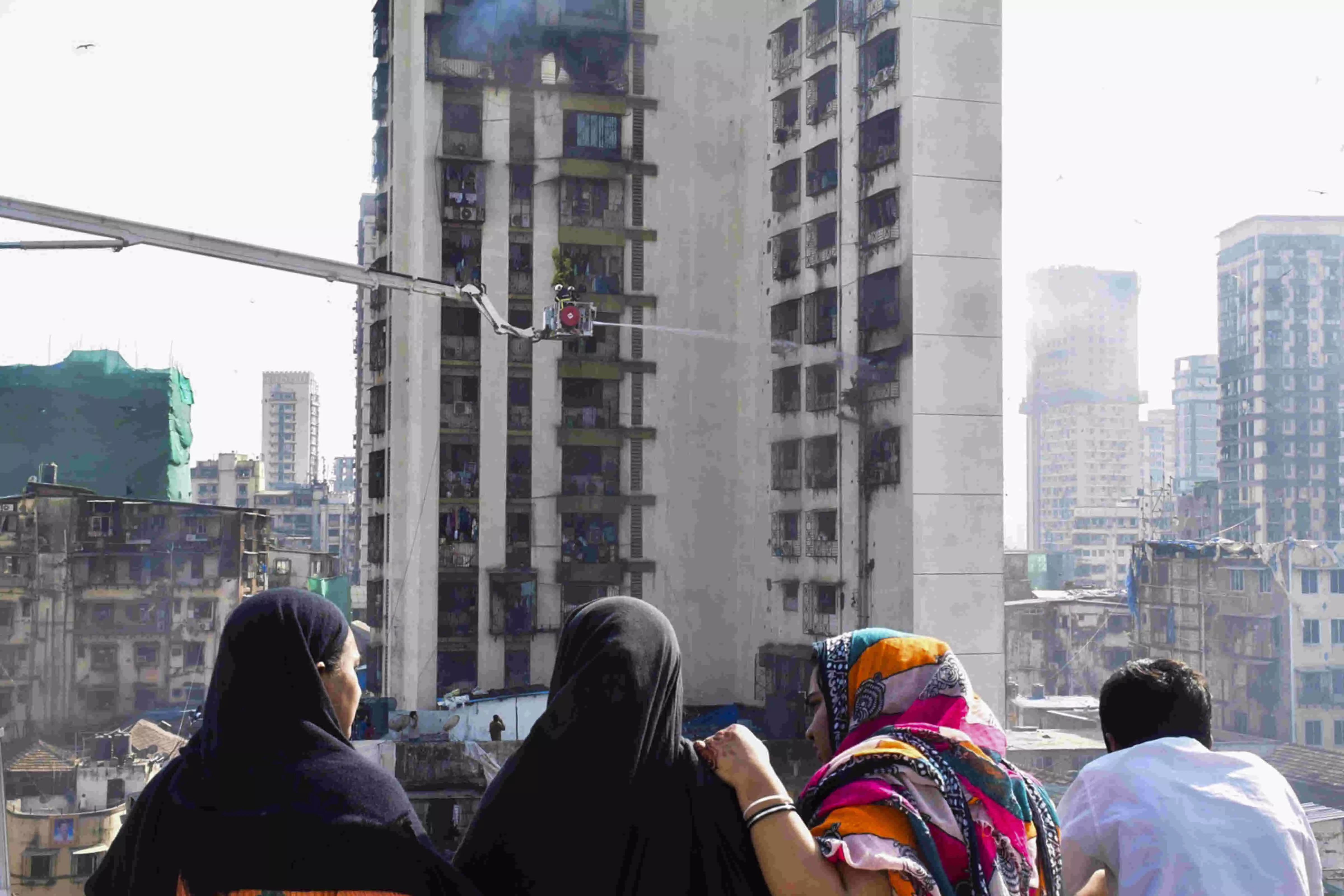 Female firefighter among two injured in blaze in south Mumbai high-rise Female firefighter among two injured in blaze in south Mumbai high-rise