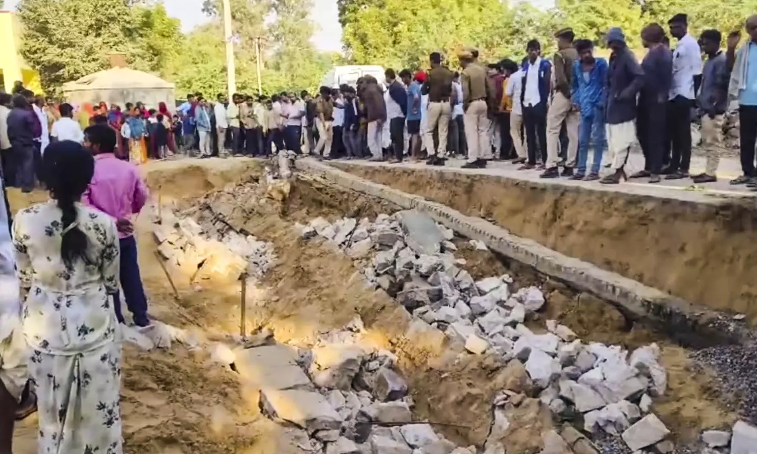 3 workers killed, 1 injured after wall collapses at construction site in Jalore, Rajasthan