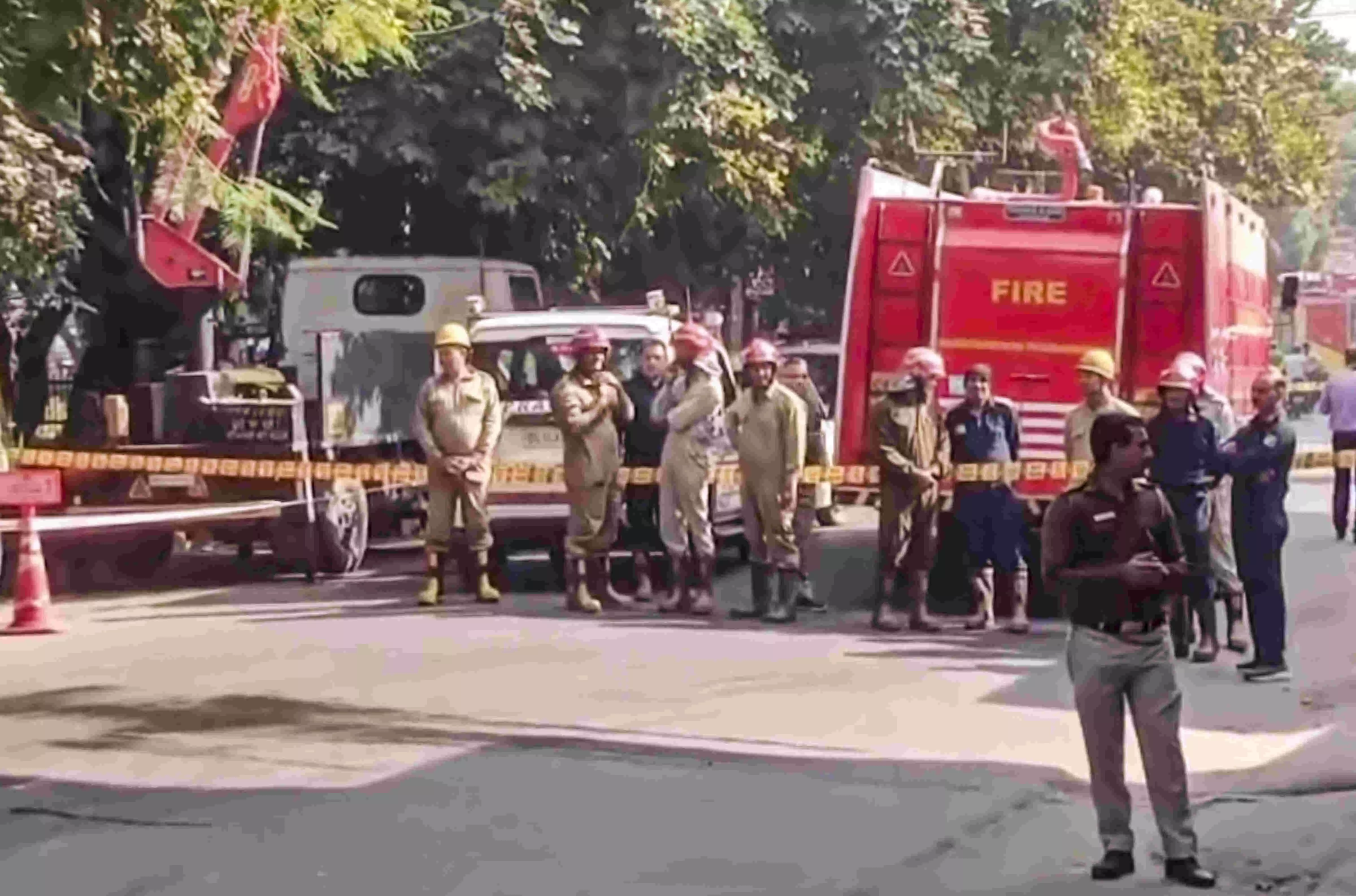 Blast near PVR in Prashant Vihar, multiple teams rushed to spot