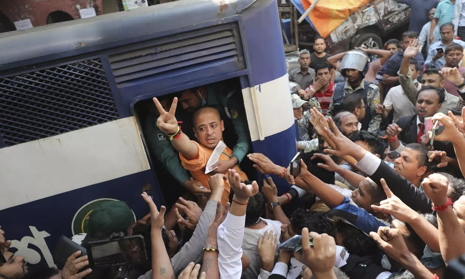 VHP announces 2-day protest against atrocities on religious minorities in Bangladesh