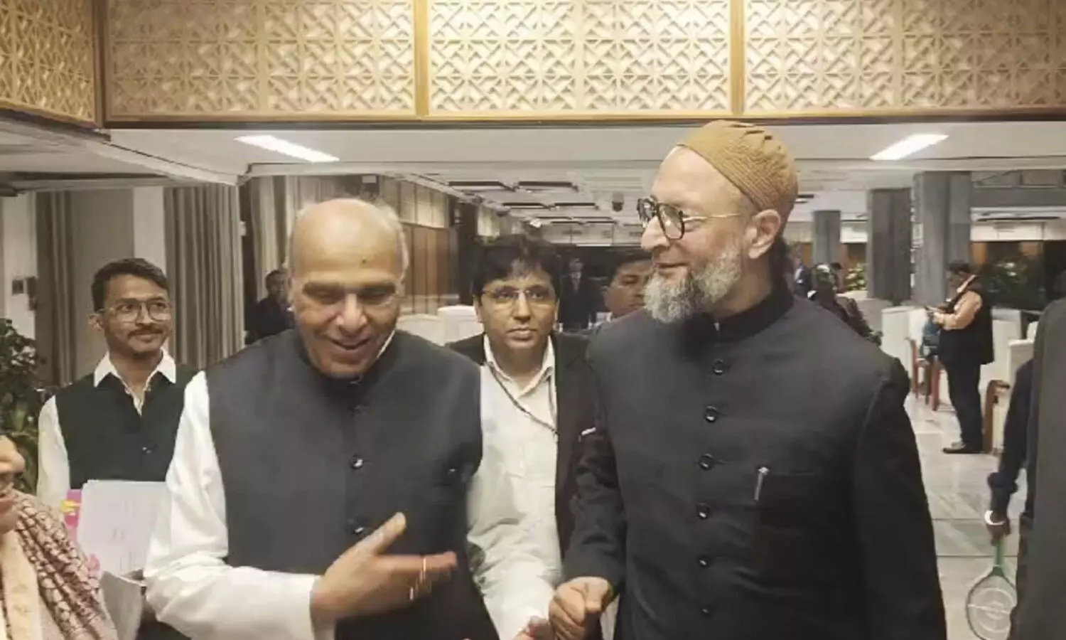 Waqf bill: Parliamentary panel seeks details of properties in unauthorised occupation of state govts