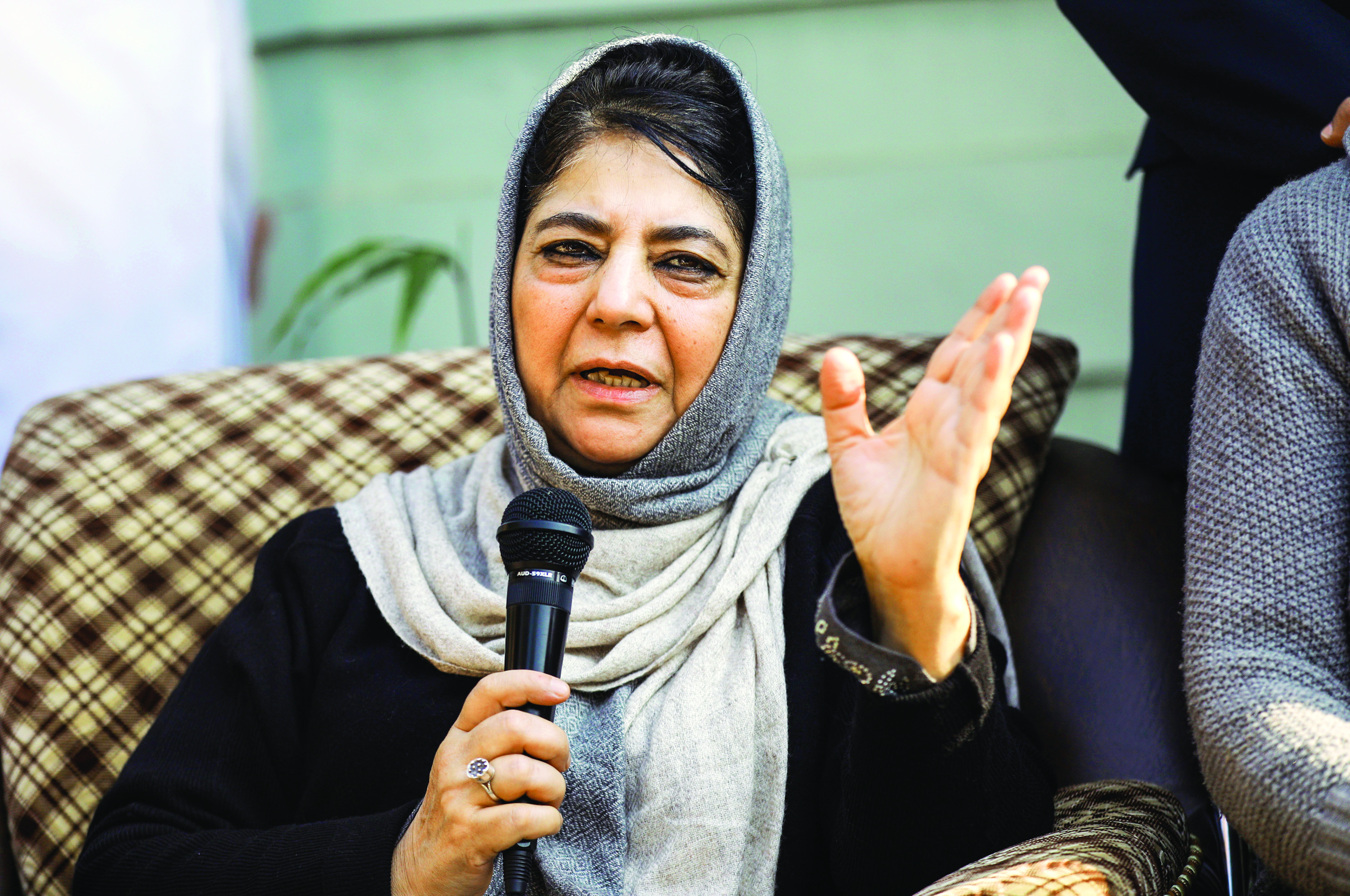 I don’t see any difference: Mufti
