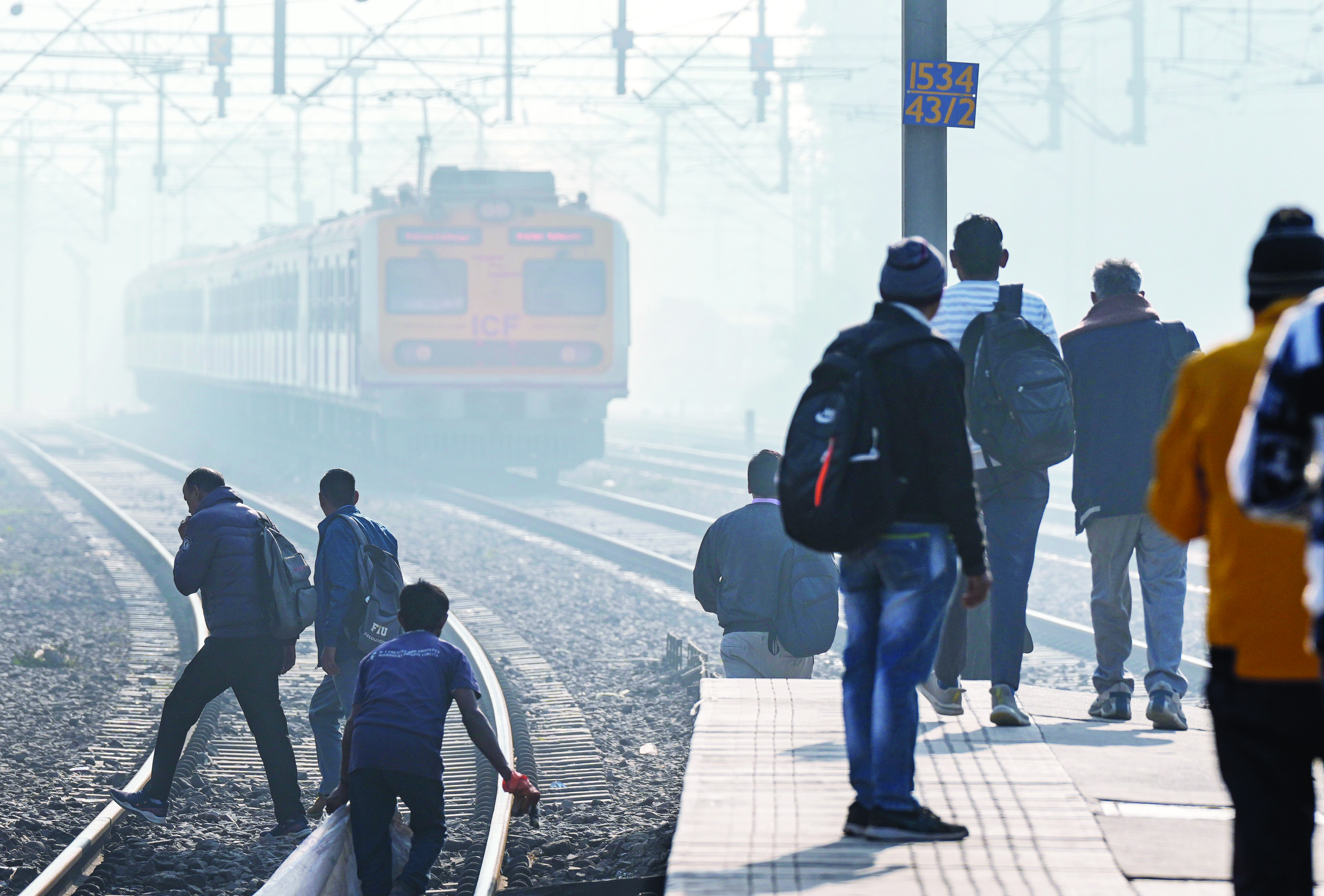 SC refuses to relax GRAP-4 restrictions, next hearing on Dec 5