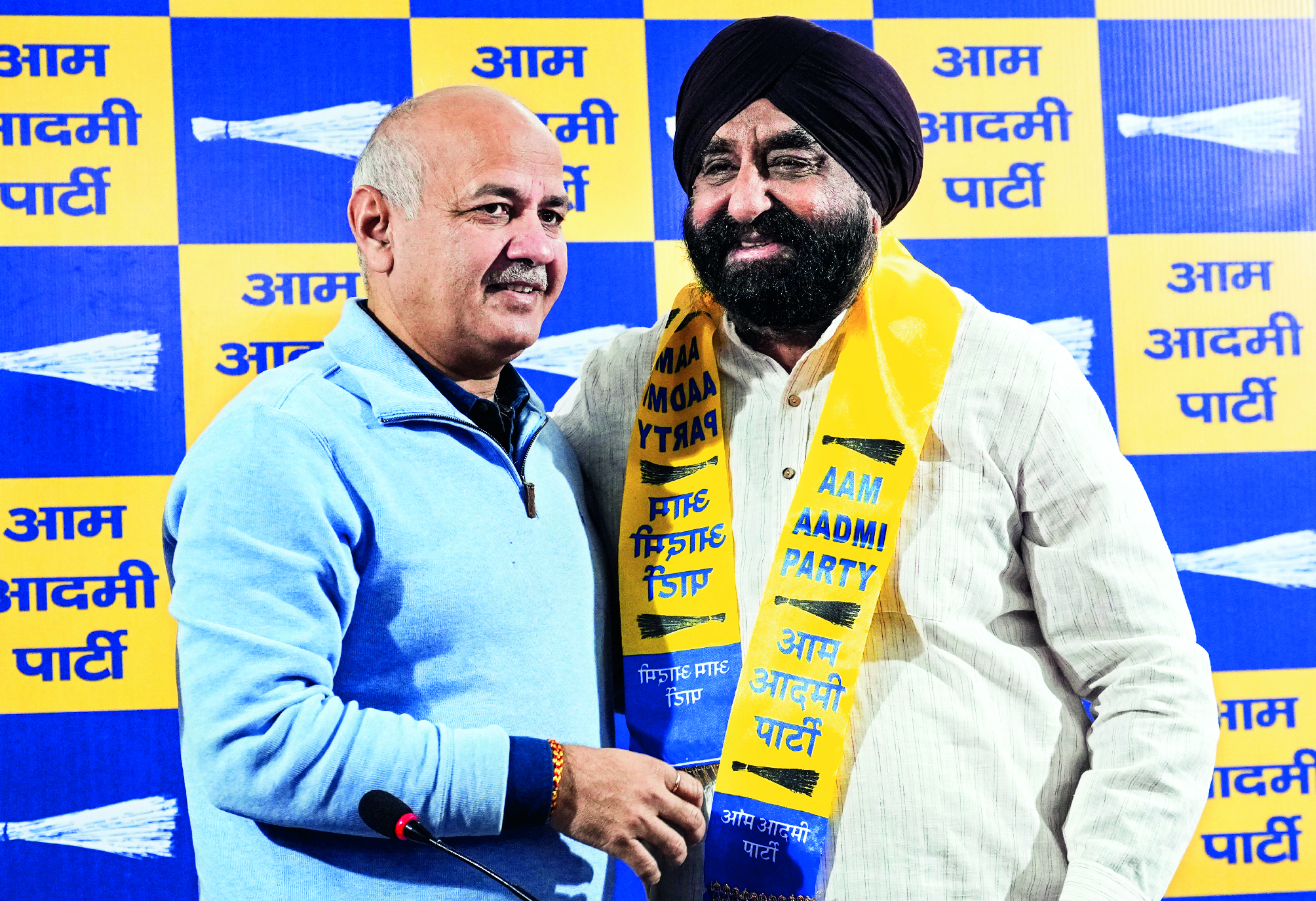 Surendra Pal Singh Bittu rejoins AAP Surendra Pal Singh Bittu rejoins AAP