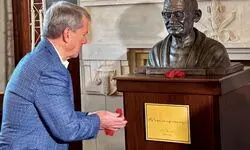 Gandhi’s bust unveiled in Nebraskas State Capitol Gandhi’s bust unveiled in Nebraskas State Capitol