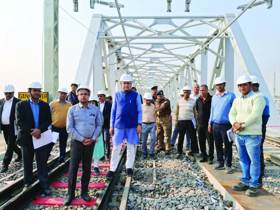 ‘As many as 13,000 train services will be provided during Maha Kumbh’ ‘As many as 13,000 train services will be provided during Maha Kumbh’