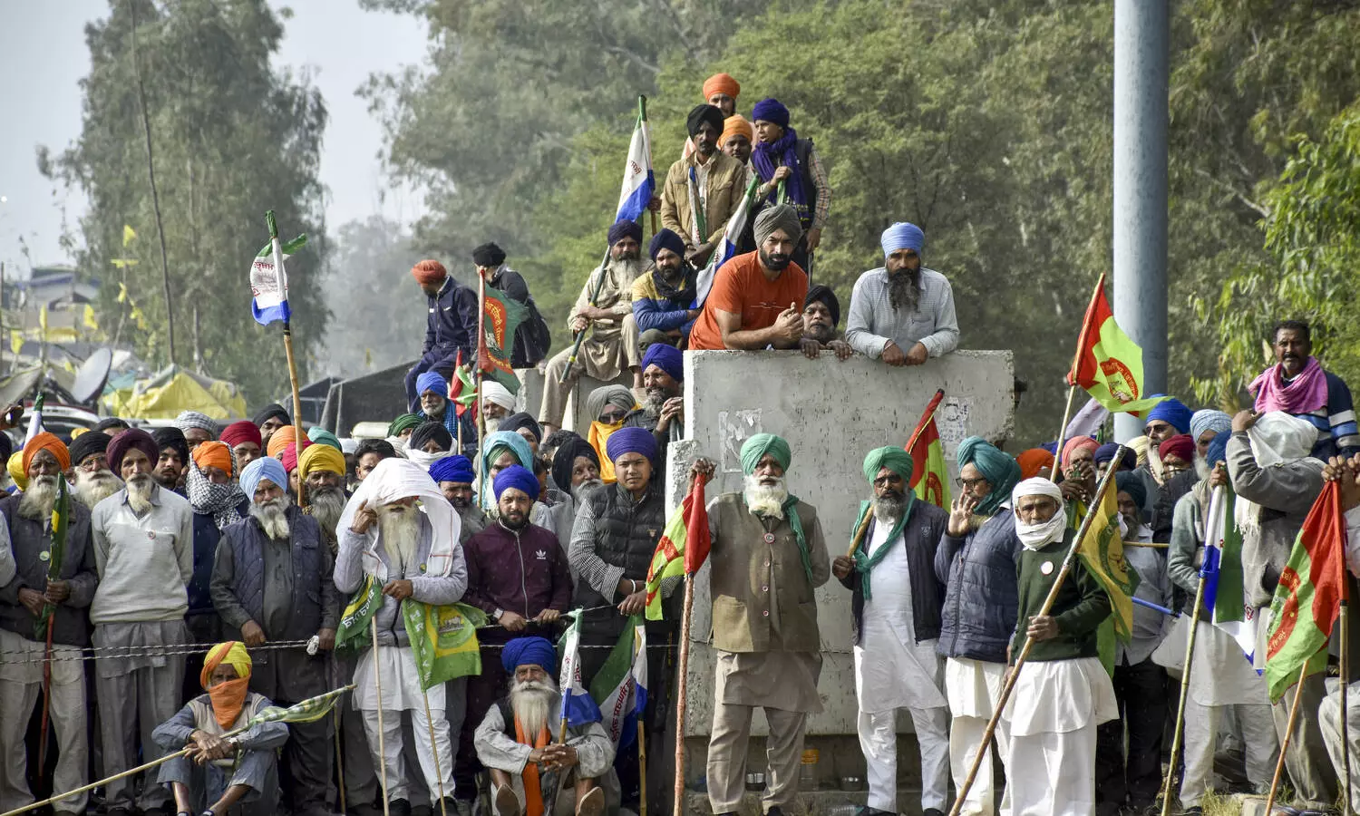 SC dismisses plea to clear road blockade caused by farmers protest