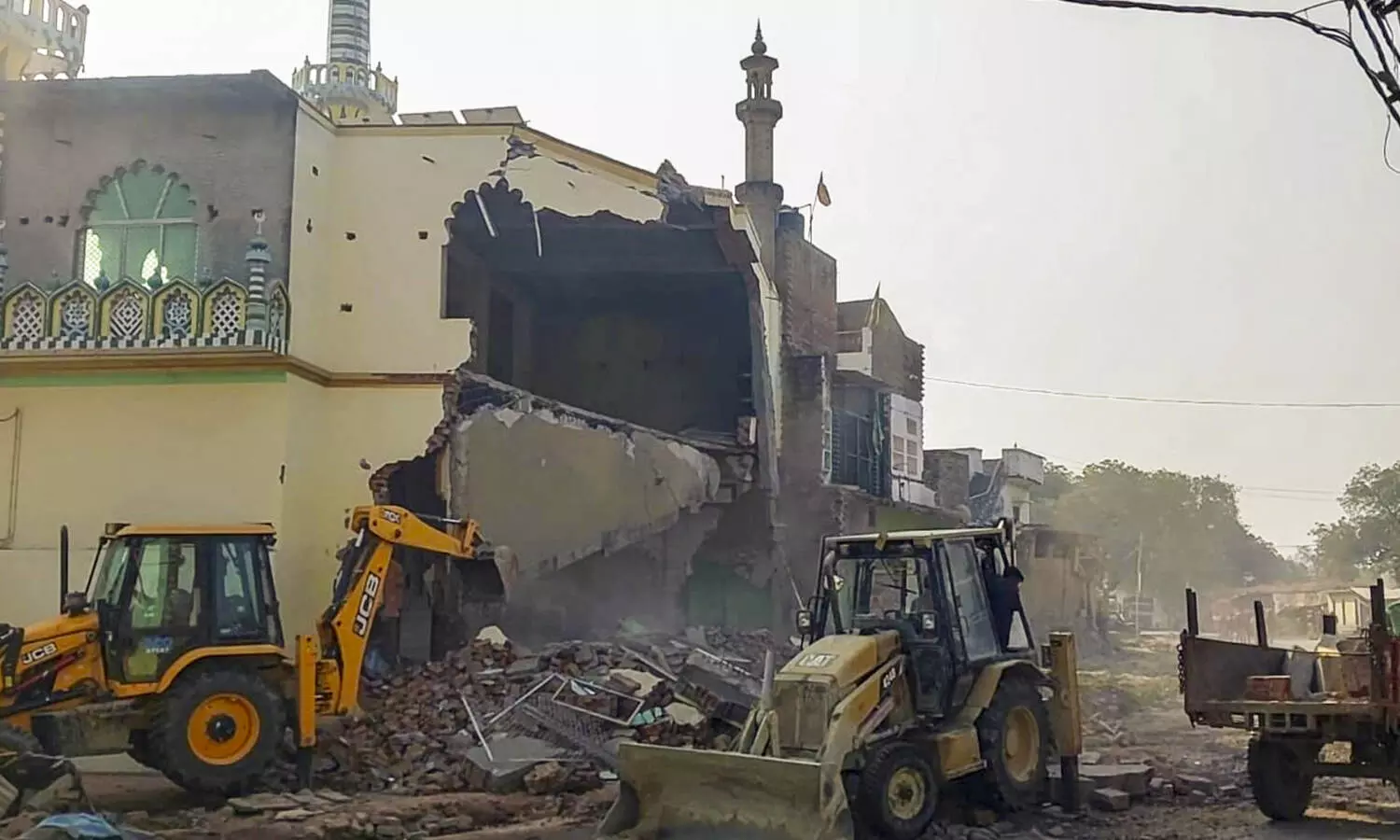 Portion of 185-year-old Noori Masjid in Fatehpur demolished for encroachment